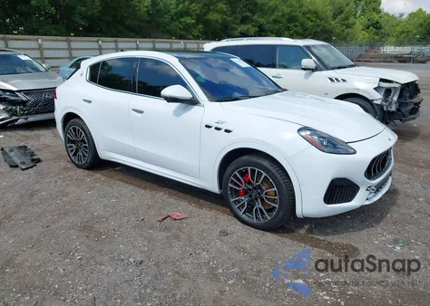 2023 Maserati Grecale Gt из США, поврежденный, VIN ZN682AVA9P7438858
